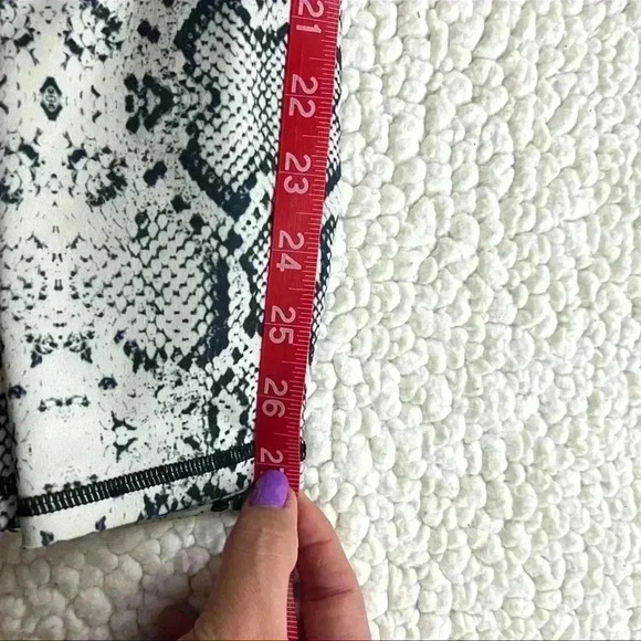 High Waisted Yoga Pants V Cross Waist Side Pocket Tummy Control Workout Legging - Picture 15 of 16